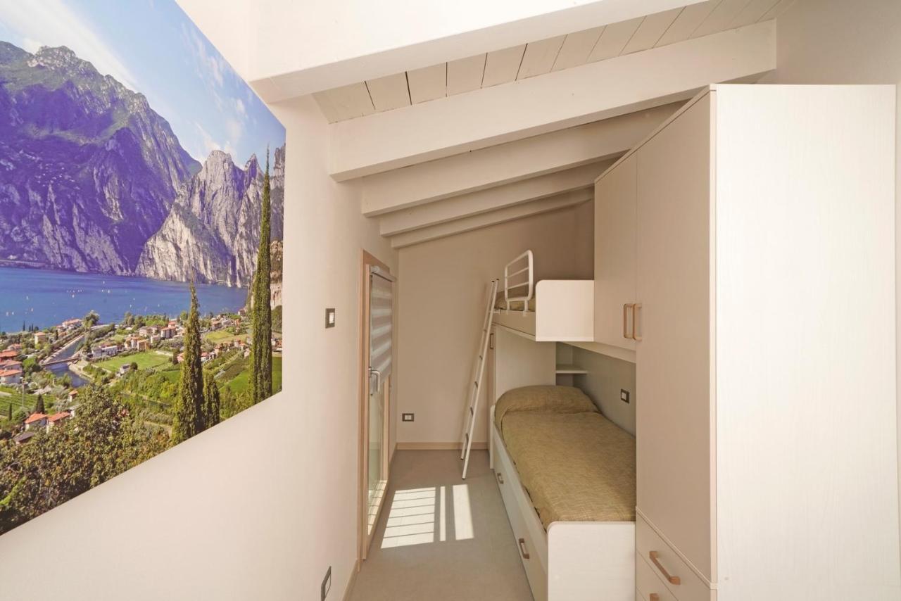 Gardaliva 5 Apartment มาแนร์บา เดล การ์ดา ภายนอก รูปภาพ