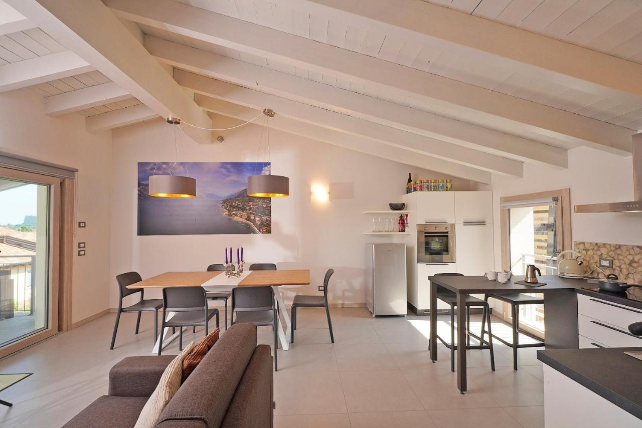 Gardaliva 5 Apartment มาแนร์บา เดล การ์ดา ภายนอก รูปภาพ